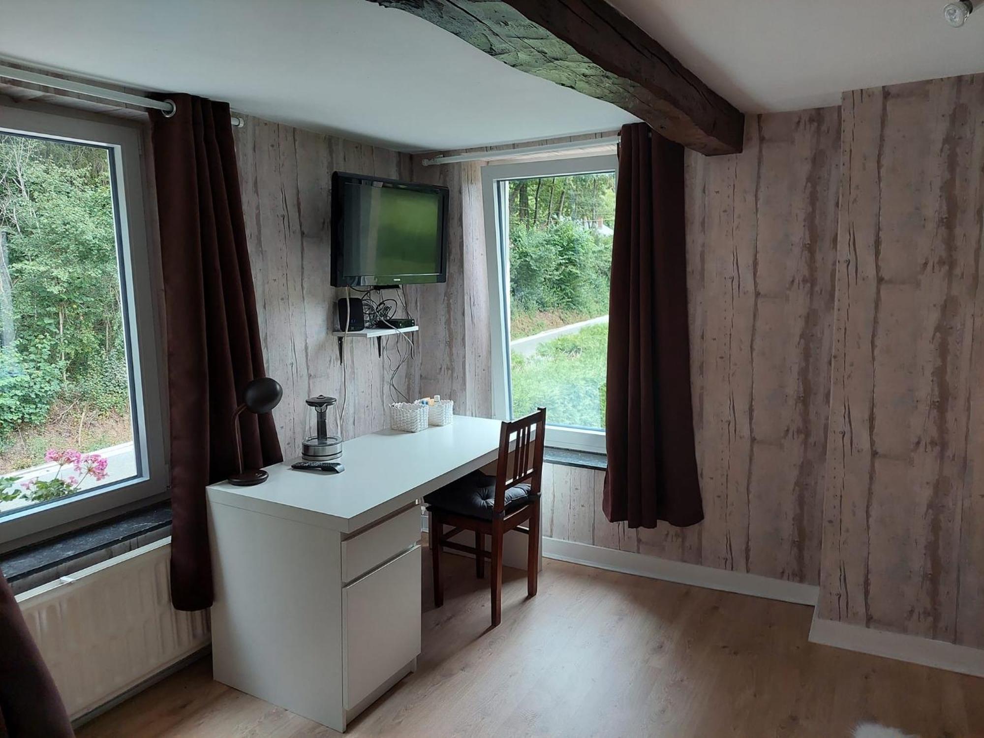 Au Doux Chardon Bed & Breakfast Durbuy Ngoại thất bức ảnh